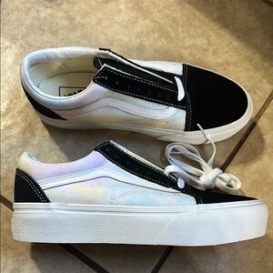 Vans Women's Black and Iridescent Sneakers